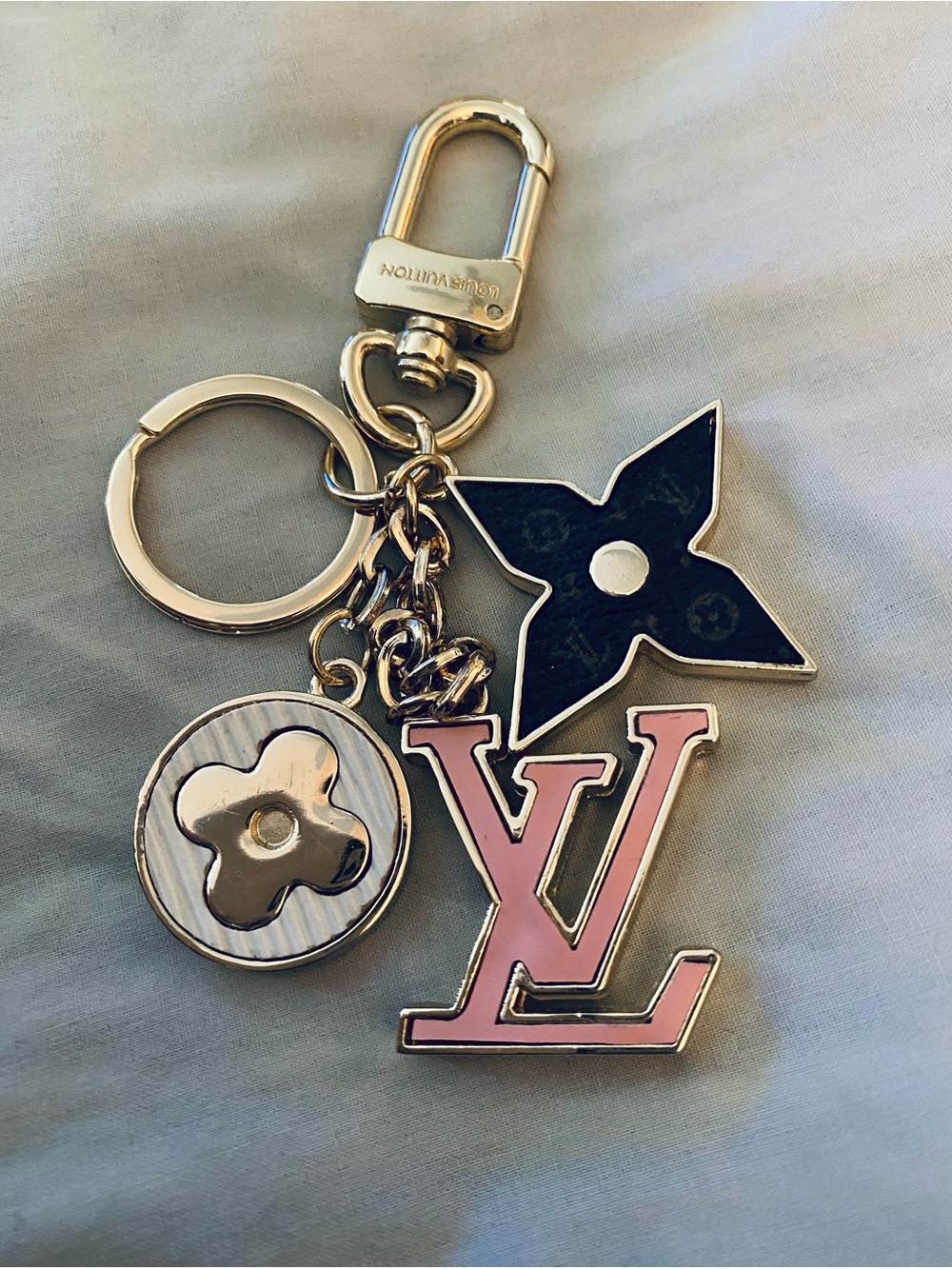 Keychain - Picture 2 of 4
